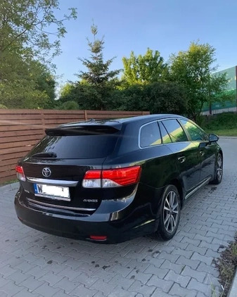 Toyota Avensis cena 27000 przebieg: 253400, rok produkcji 2012 z Warszawa małe 56